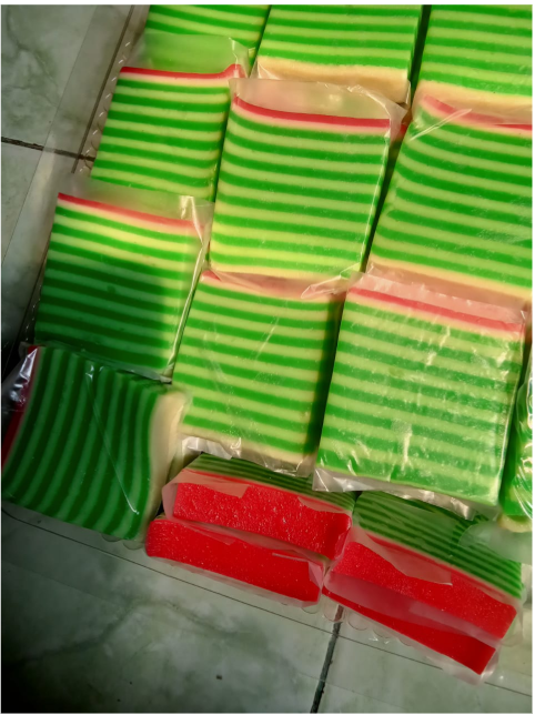 Kue Lapis Pelangi (5pcs)
